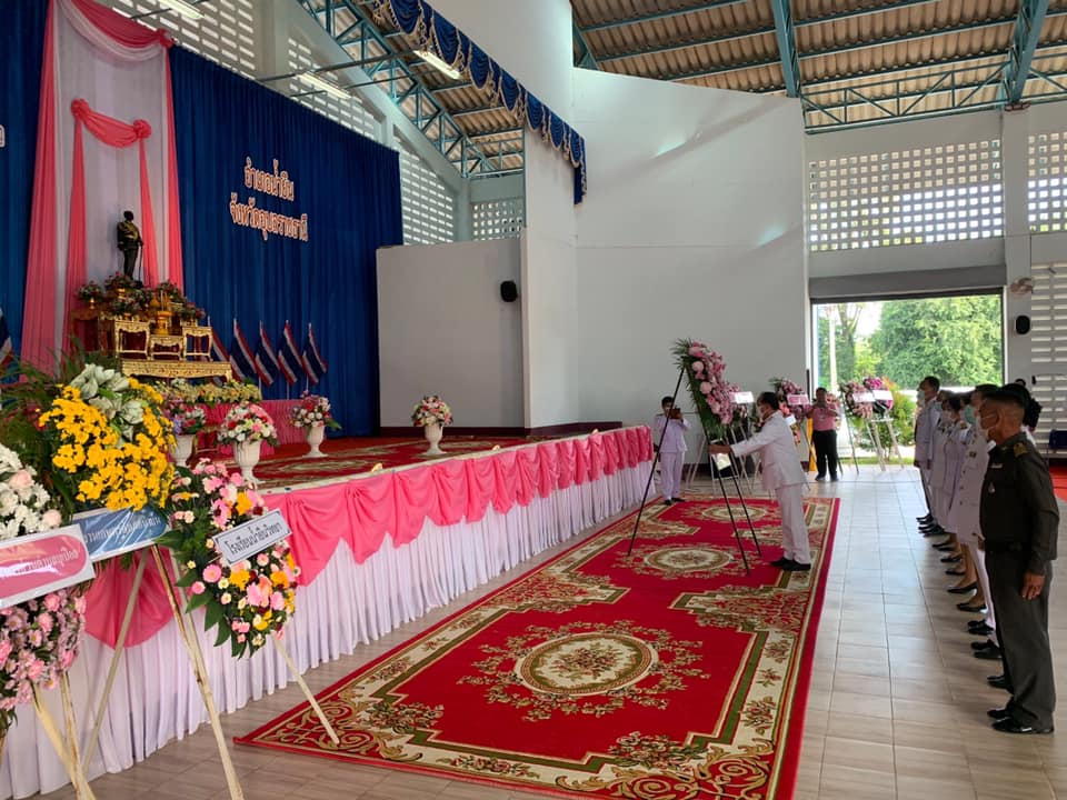 ร่วมกิจกรรมน้อมรำลึกเนื่องในวันคล้ายวันสวรรคตพระบาทสมเด็จพระจุลจอมเกล้าเจ้าอยู่หัว